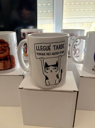 Taza gato Llegué tarde