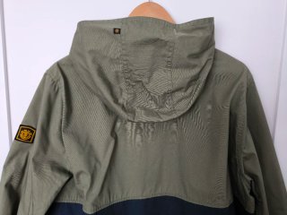 Chaqueta Element