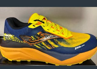 Zapatillas Trail Joma Azul y Amarillo