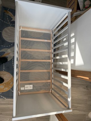 Cuna IKEA Sundvik gris + Colchón