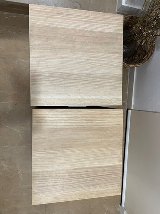 Mesitas de noche madera y blanco