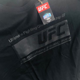 XL UFC CAMISETA BLACKOUT EDITION OFICIAL  NUEVA