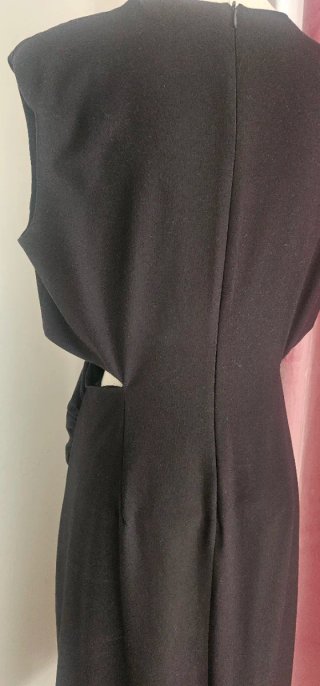 Vestido midi Zara negro