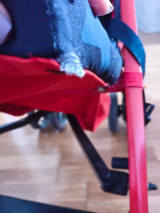 Carrito de bebé con estampado de estrellas