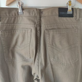 Pantalón recto OWK