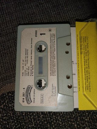 Kiss Lick It Up Cassette