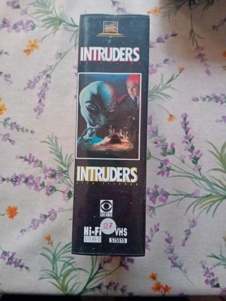 *VHS Intruders - Primo e Secondo Atto