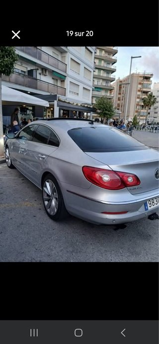 Volkswagen Passat CC 2011