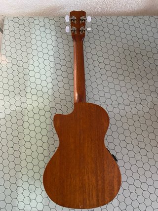 Ukelele Tenor Cordoba 20TM-CE Electroacústico