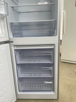 Navera Combi marca Beko 1.85cm con Garantìa