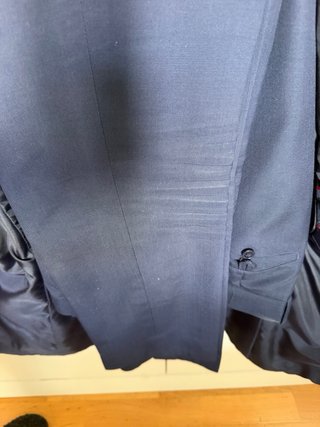Traje de hombre azul (Armani)
