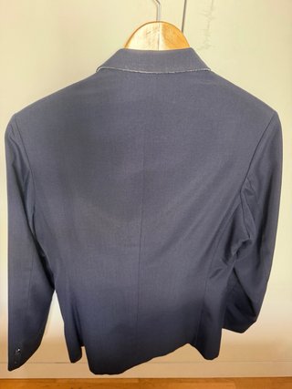 Traje de hombre azul (Armani)
