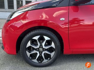 Toyota Aygo 1.0 70 x-wave
