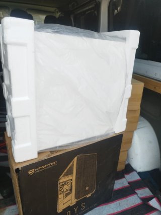 Carcasa Nfortec DYS Micro-ATX RGB