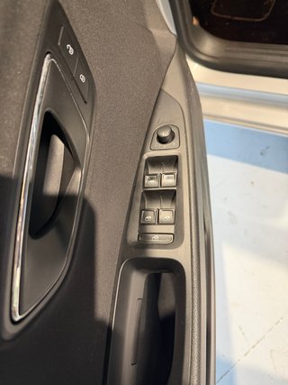 SEAT Leon 2.0 TDI 150 CV — 2020