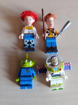 Toy story Woody Jessie buzz lightyear compatible