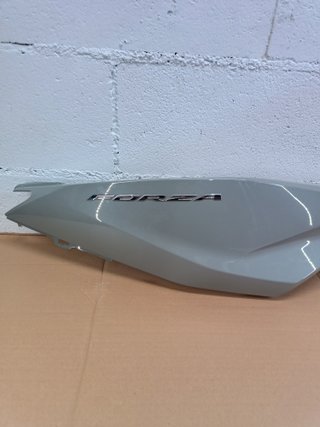Carenado Honda Forza 125 Izquierdo Gris 21-24