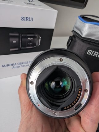 Objetivo Sirui Aurora 85mm F1.4 AF