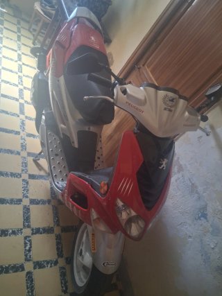 Ciclomotor Peugeot Speedfighter 2 , 5150km,nueva