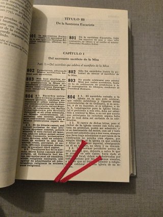 Comentarios al código de derecho canónico II