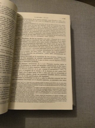 Comentarios al código de derecho canónico II