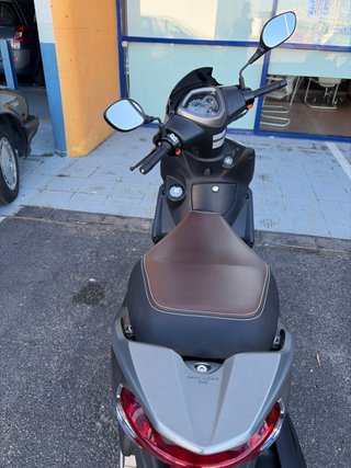 Kymco Agility City Plus 125 Gris