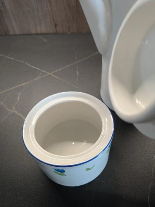 Juego de café porcelana azul y blanco, tulipanes