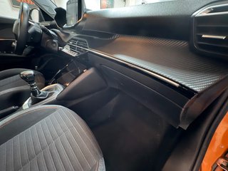 Peugeot 2008 SS 100 2021