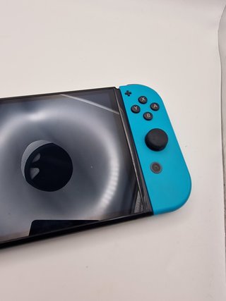Nintendo Switch OLED 64GB + Caricatore