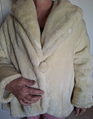 Pelliccia ecologica SWISH bianca