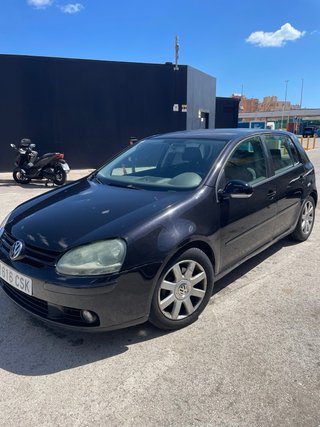 Volkswagen Golf 2004