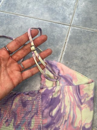 Top corto cruzado Zara colores pastel