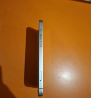 iPhone 12 + Carga Inalambrica