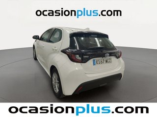 Toyota Yaris 120H Business Plus 85 kW (116 CV)
