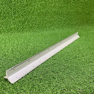 Escalímetro triangular 30 cm