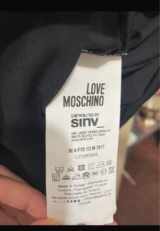 T-shirt Love Moschino cuore rosso