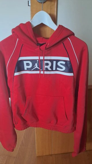 Sudadera Jordan Roja con Capucha