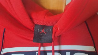 Sudadera Jordan Roja con Capucha