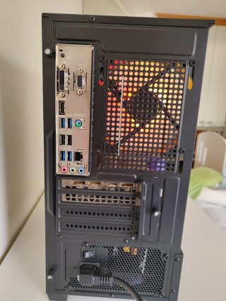 PC Ryzen 5 3600 + GTX 1660 SUPER para Javier