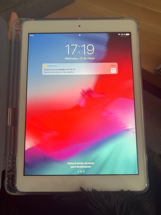 iPad Air 32 GB Grigio Siderale