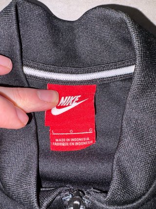 Chaqueta Nike Y2K Talla L
