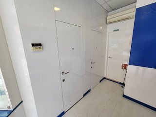 Local comercial en venta en Puerta del Ángel en Madrid