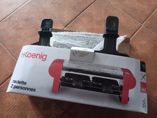 Raclette Roja con Placa Metálica