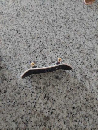 Finger skate Tech Deck