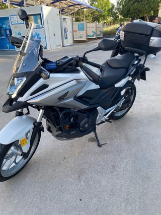 Honda NC750X FULL EXTRAS .