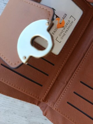 Bonita cartera o monedero mujer nuevo