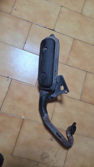 Tubo de escape Yamaha Jog