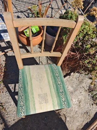 6 Sillas de madera y tela