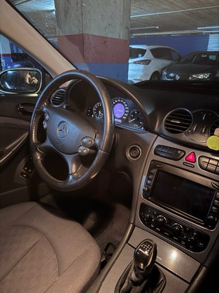 Mercedes-Benz  CLK 2003