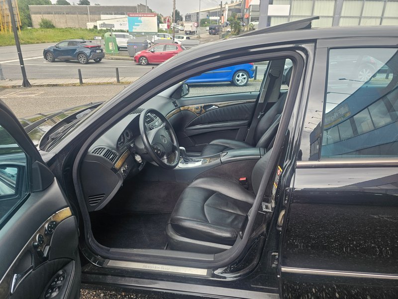 Mercedes-Benz Clase E 2004, foto 8